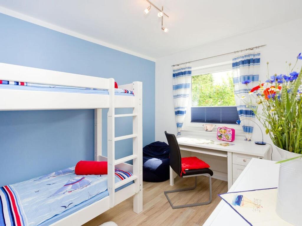 Apartment In Tisens Putbus Exterior photo